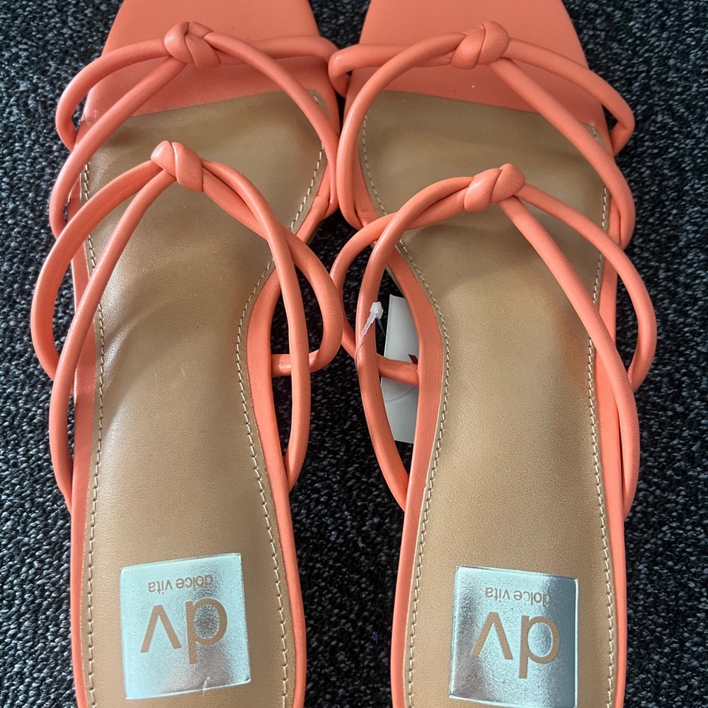 DV by Dolce Vita Pink Orange Strappy Sandals women’s size 9 brand new